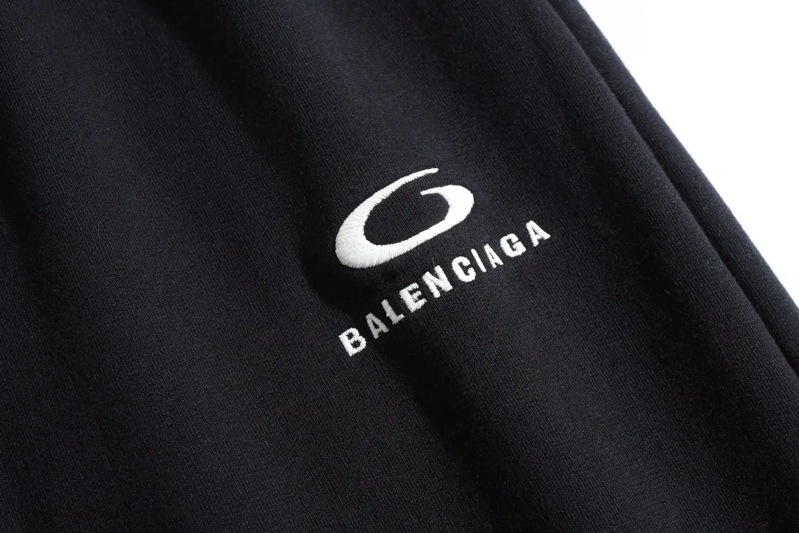 AA 043#P155 Classic Loop sports icon 6B logo : Sizes : 1 2 3 4